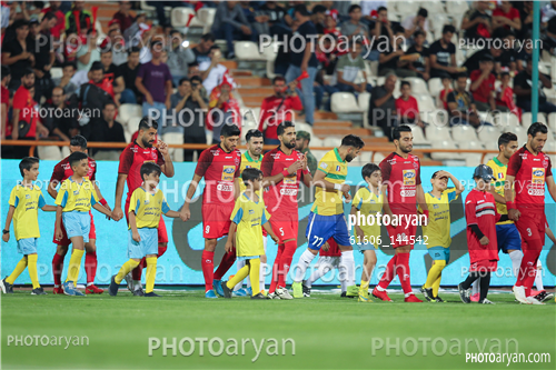 پرسپولیس 1- صنعت نفت  0 (98/06/25)-شجاع خلیل زاده,مهدی ترابی,عبداله ناصری,سیامک نعمتی,بشار رسن,حسین کنعانی زادگان,