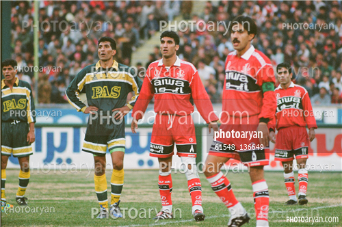 بازیکنان دهه های مختلف فوتبال ایران 18-مهدی هاشمی نصب,هاشم حیدری,پایان رافت,هادی مهدوی کیا,