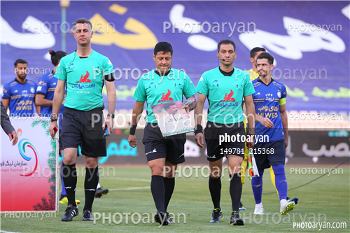 پرسپولیس  0 (3)-استقلال 0 (4)(1400/04/24)-وریا غفوری,سید حسین حسینی,سیاوش یزدانی مقدم,علیرضا فغانی,آرش رضاوند,اشکان خورشیدی,