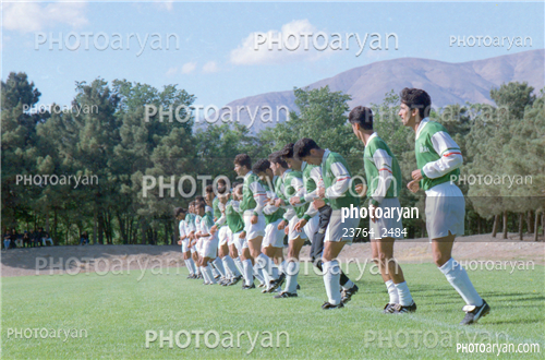 بازیکنان دهه های مختلف فوتبال ایران 10-محسن گروسی,