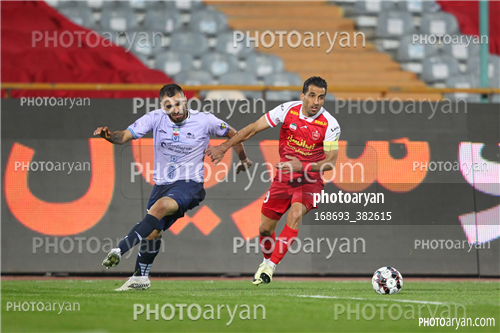 پرسپولیس 2-تراکتور 0  (1402/12/02)-وحید امیری,