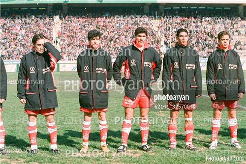 بازیکنان دهه های مختلف فوتبال ایران 19-رضا شاهرودی,افشین پیروانی,مهدی هاشمی نصب,بهنام سراج,پایان رافت,