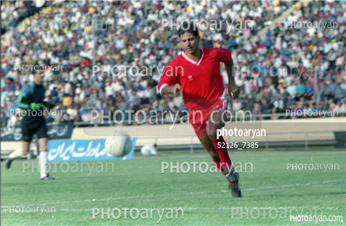 بازیکنان دهه های مختلف فوتبال ایران 12-فریبرز مرادی,