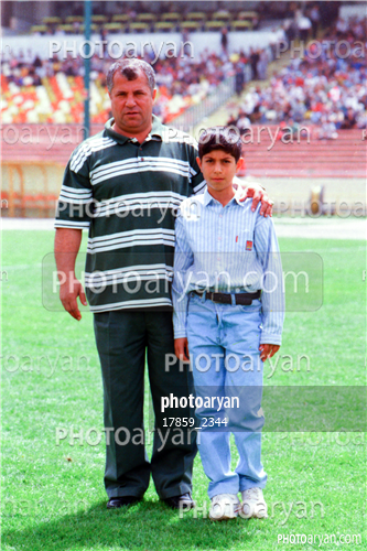 بازیکنان دهه های مختلف فوتبال ایران 3-علی پروین  Ali Parvin,محمد پروین,