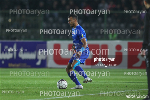 استقلال 0-تراکتور 2    (1403/08/10)-