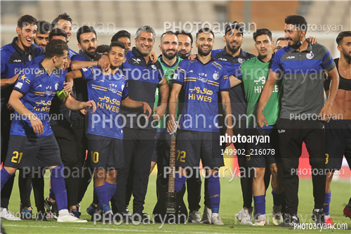 پرسپولیس  0 (3)-استقلال 0 (4)(1400/04/24)-امیر ارسلان مطهری,وریا غفوری,فرزاد مجیدی,مهدی قایدی,داریوش شجاعیان,سید احمد موسوی,آرش رضاوند,ارمان رمضانی,صبحان خاقانی,