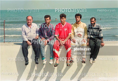 بازیکنان دهه های مختلف فوتبال ایران 16-سعید نعیم آبادی,حسن شیر محمدی,حمیدروزبهانی,