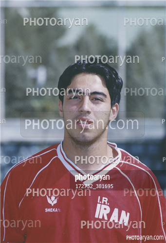 بازیکنان دهه های مختلف فوتبال ایران 40-خسرو حیدری,