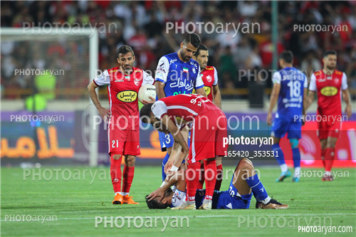 استقلال 1-پرسپولیس 2  (1402/03/10)-وحید امیری,مرتضی پور علی گنجی,محمد حسین مرادمند,پیمان بابایی,سعید صادقی,