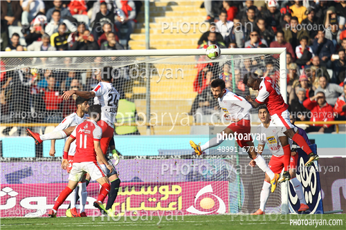 پرسپولیس 2-تراکتورسازی تبریز 0 (96/10/08)-کمال کامیابی نیا,گادوین منشاGodwin Mensha,محمدرضا مهدی زاده,