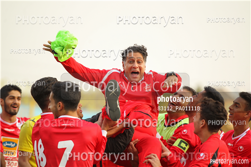 پرسپولیس 2-استقلال  0 (98/08/17)-محمد برزگر,