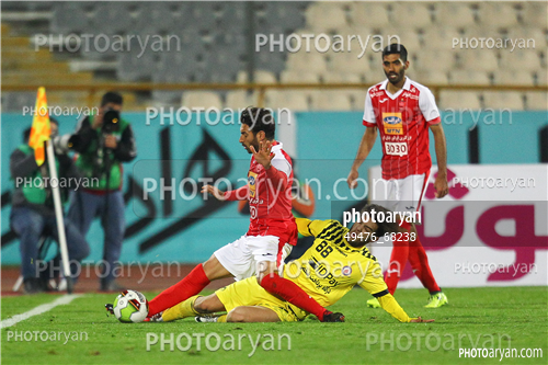 پرسپولیس 0-  نفت تهران 0  (96/10/15)-محمد انصاری,شجاع خلیل زاده,فرشاد هاشمی,
