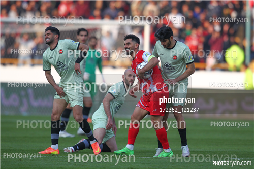 پرسپولیس  2-تراکتور  0    (1403/11/07)-مهدی ترابی,امید عالیشاه,دانیال اسماعیلی فر,ایگور پوستونیسکی,