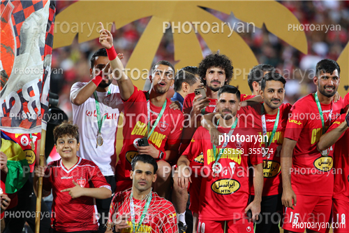 استقلال 1-پرسپولیس 2  (1402/03/10)-طاها بیرانوند,عیسی ال کثیر, Vakhdat Khanonov وحدت هنانوف ,جشن قهرمانی پرسپولیس,