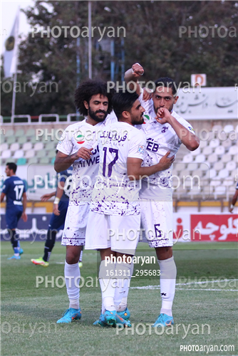 هوادار 1 -ملوان انزلی  0 (1401/07/22)-