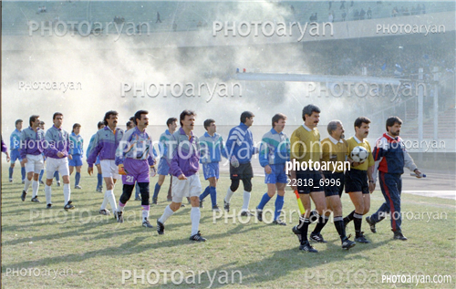 بازیکنان دهه های مختلف فوتبال ایران 9-بهزاد غلامپور,جواد زرینچه,حمید علی دوستی,احمد جانعلی,جلال بشرزاد,محمد فنایی,