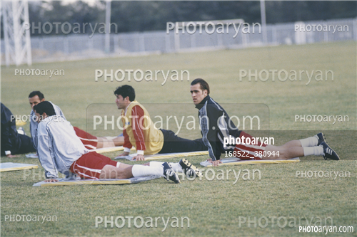 بازیکنان دهه های مختلف فوتبال ایران 38-