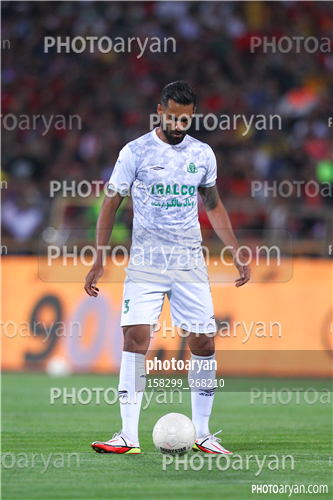 نساجی مازندران 1- الومینیوم اراک 0  (1401/02/07)-وحید محمدزاده,