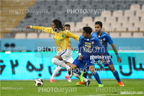 استقلال 4 - صنعت نفت آبادان 0(96/10/03)-فرشید باقری,سید محسن کریمی,کرار جاسم,