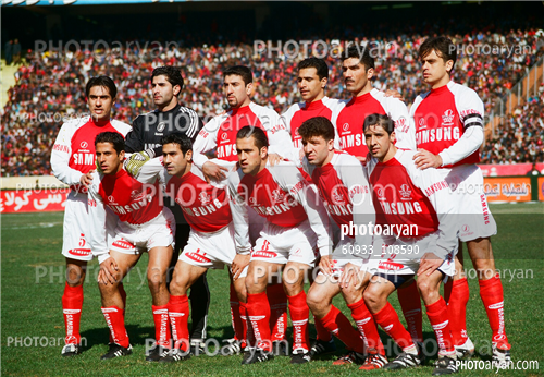 بازیکنان دهه های مختلف فوتبال ایران 17-رضا شاهرودی,افشین پیروانی,اسماعیل حلالی,علی انصاریان,داوود فنایی,پایان رافت,هادی مهدوی کیا,حامد کاویانپور,علی کریمی Ali Karimi,یونس باهنر,رضا جباری, عکس تیمی پرسپولیس,