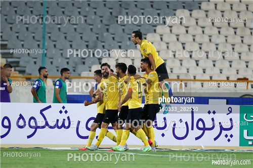 استقلال 0 -سپاهان 2 (1401/05/21)-رامین رضائیان,فرشاد احمدزاده,شهریار مغانلو,سید محمد کریمی,یاسین سلمانی,