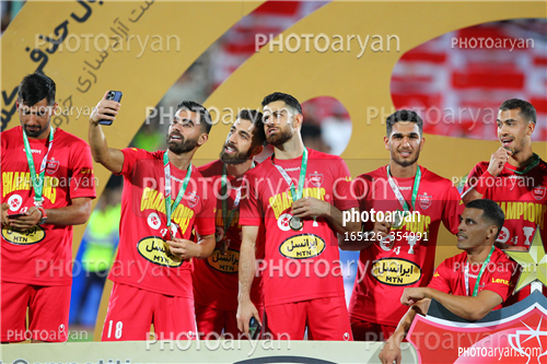 استقلال 1-پرسپولیس 2  (1402/03/10)-مرتضی پور علی گنجی,علی نعمتی,فرشاد فرجی,سینا اسد بیگی,