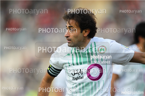 پرسپولیس 4 -ذوب آهن اصفهان 0 (96/09/10)-مهدی رجب زاده,