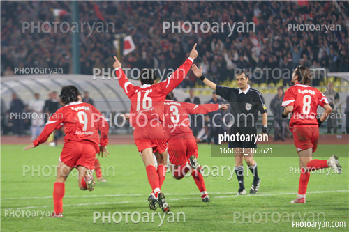 پرسپولیس 1-پاس 0 (1384/09/08)-