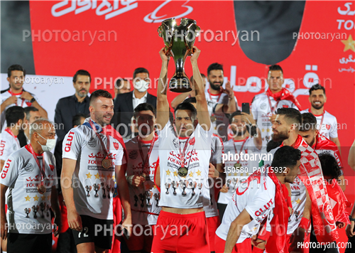 پیکان 0-پرسپولیس 2(1400/05/08)-افشین پیروانی,امید عالیشاه,بوژیدار رادوشویچ,ميلاد سرلک چيوا,حامد لک,عیسی ال کثیر,ابراهیم شکوری,