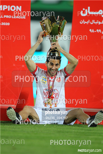 مراسم اهدای جام قهرمانی لیگ برتر (99/05/17) -مهدی شیری,