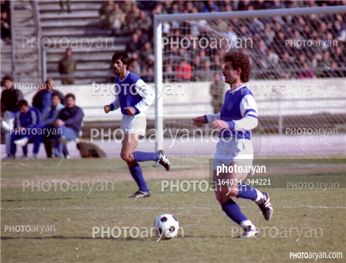 بازیکنان دهه های مختلف فوتبال ایران 36 -رضا احدی,مصطفی اردستانی,