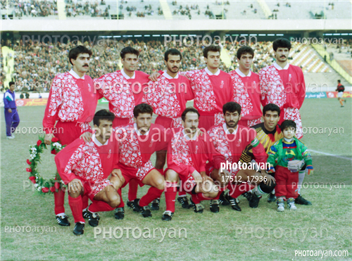 عکسهای تیمی پرسپولیس  دهه 70-احمدرضا عابدزاده Ahmad Reza Abedzadeh,رضا شاهرودی,افشین پیروانی,مجید نامجو مطلق,بهروز رهبری فر,حسن شیر محمدی,علی دایی  Ali Daei,نعیم سعداوی,رضا ترابیان,محمود شافعی,داوود محبوب,امیر عابدزاده,