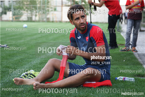 تمرین پرسپولیس در ورزشگاه خیریه عمل 96/02/23-رضا کرملا چعب,