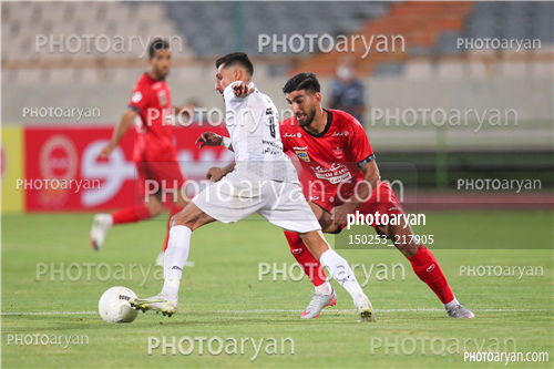 پرسپولیس  3-تراکتور 1 (1400/05/03)-وحید امیری,شهریار مغانلو,مهدی تیکدری نژاد,