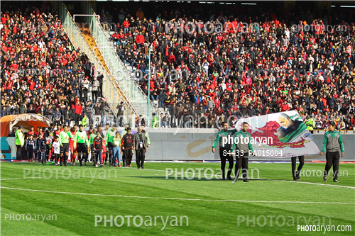 پرسپولیس 2-تراکتور سازی 0 (98/11/06)-ورود تیم ها,