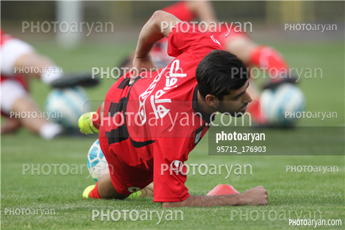 تمرین پرسپولیس در ورزشگاه درفشی فر 95/02/13-مهدی طارمی,