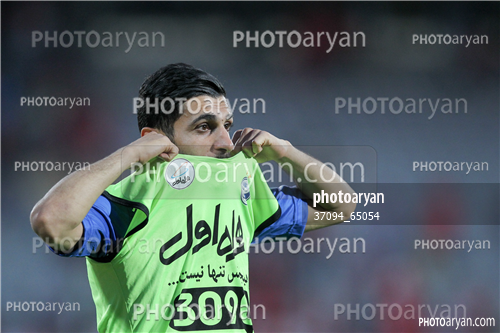 استقلال 2 - تراکتورسازی 3 (95/02/19)-بهنام برزای,