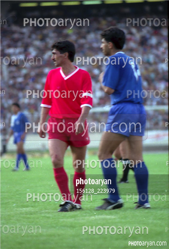 بازیکنان دهه های مختلف فوتبال ایران28-ناصر محمدخانی,فرشاد فلاحت زاده,