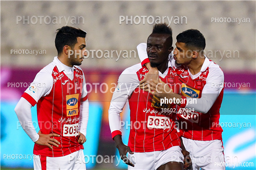 پرسپولیس 1(4)-صنعت نفت ابادان 1(5)  (96/09/28)-علی علیپور,سیامک نعمتی,گادوین منشاGodwin Mensha,