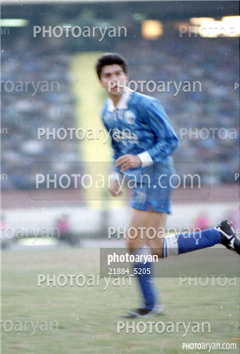 بازیکنان دهه های مختلف فوتبال ایران 7-کامیار کاردار,