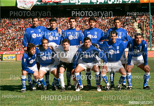 بازیکنان دهه های مختلف فوتبال ایران 17-علیرضا نیکبخت واحدی,مهدی هاشمی نصب,جواد زرینچه,محمود فکری,ستار همدانی,سیروس دین محمدی,هادی طباطبایی,فرزاد مجیدی,علی سامره,مجاهد خزیراوی,یدالله اکبری,تیم  استقلال,