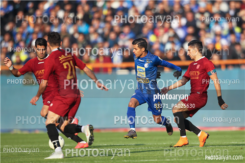 استقلال 1 -شهر خودرو  0 (98/09/14)-اکبر صادقی,محمد حسین مرادمند,مهدی قایدی,