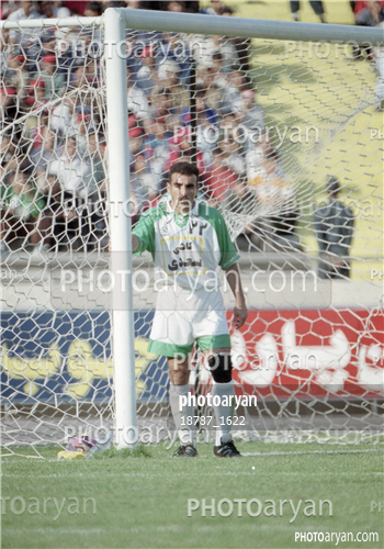 بازیکنان دهه های مختلف فوتبال ایران 3-علیرضا سهند رازیان,