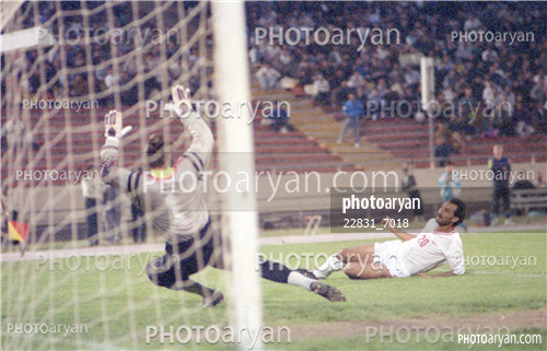 بازیکنان دهه های مختلف فوتبال ایران 9-جمشید شاه محمدی,