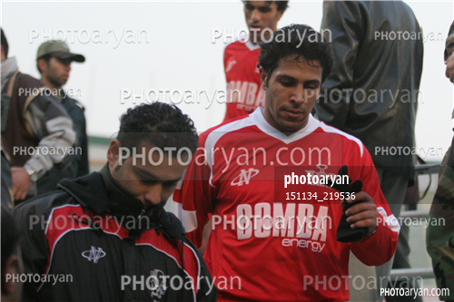 پرسپولیس 2-فجر سپاسی 4 (1384/10/09)-