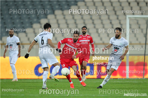 پرسپولیس 2- ذوب آهن  0 (1400/10/03)-