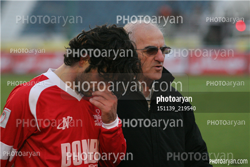 پرسپولیس 2-فجر سپاسی 4 (1384/10/09)-