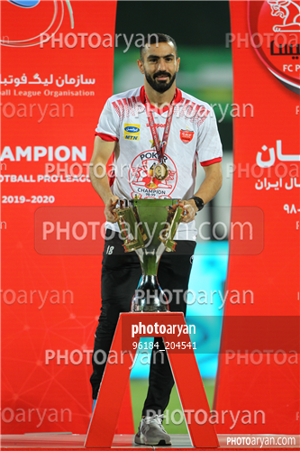 مراسم اهدای جام قهرمانی لیگ برتر (99/05/17) -محسن ربیع خواه,