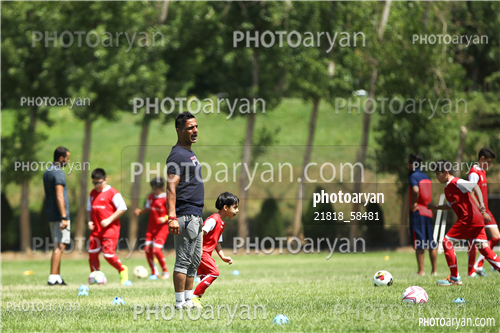 تمرینات ترم تابستان آکادمی پیوس  96/04/04-ولی رضایی,