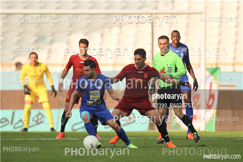 استقلال 1 -شهر خودرو  0 (98/09/14)-اکبر صادقی,فرشید اسماعیلی,محمد حسین مرادمند,اشکان خورشیدی,شیخ دیاباته  cheick tidiane diabaté,